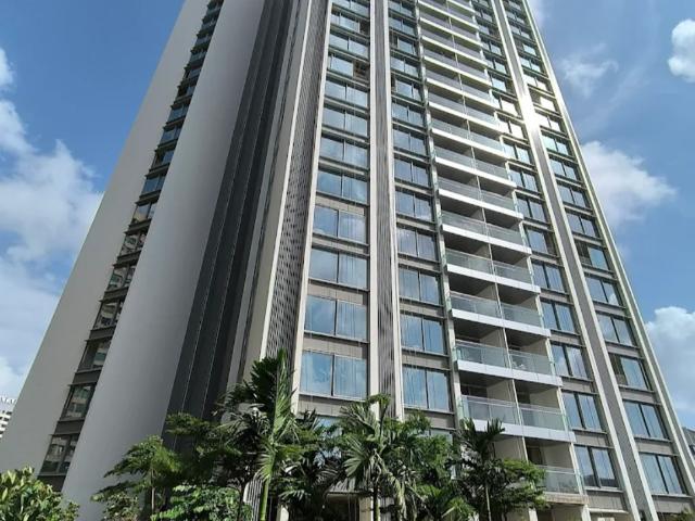 Flat for sale in Oberoi Maxima, Mumbai