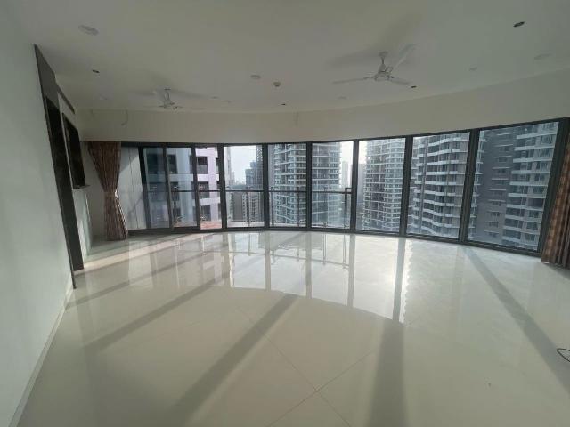 Flat for sale in Lower Parel, Mumbai City District