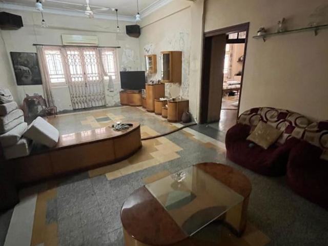 Flat for sale in Colaba, Mumbai City District
