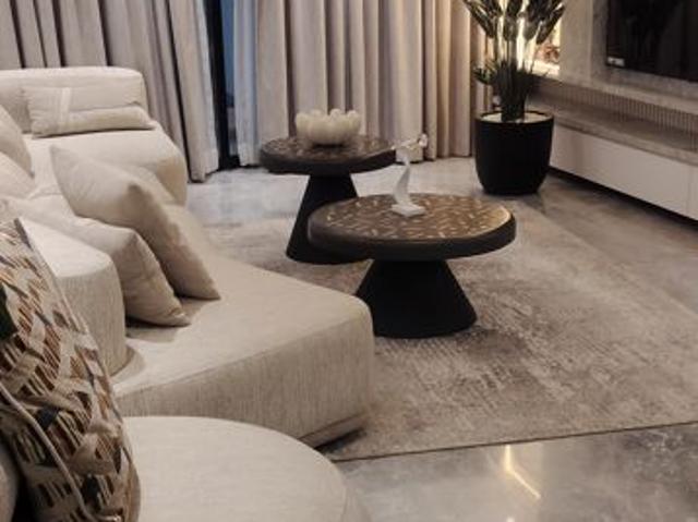 Flat for sale in Andheri West, Mumbai