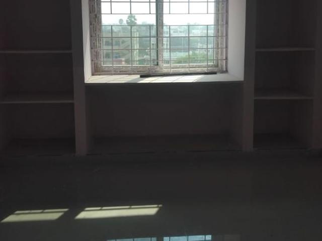 Flat for sale in Langar Hauz, Hyderabad