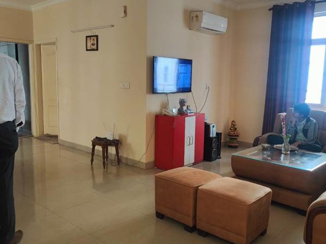 Flat for sale in Hariana