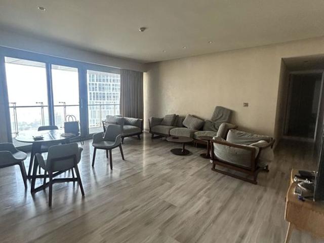 Flat for sale in Lower Parel, Mumbai City District