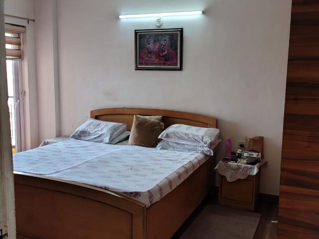Flat for sale in Hariana