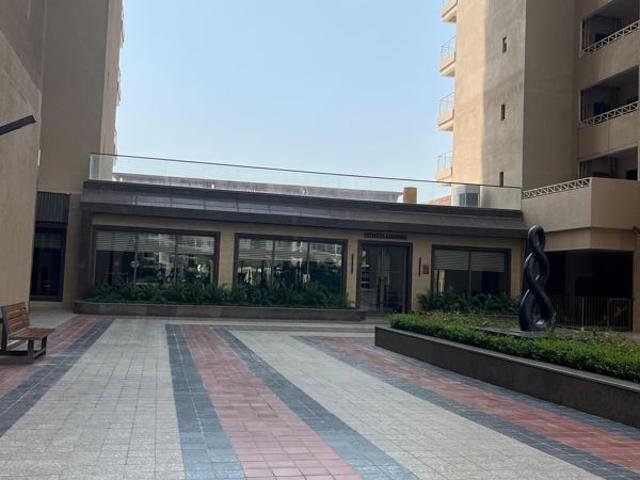 Flat for sale in Sector 143B, Noida