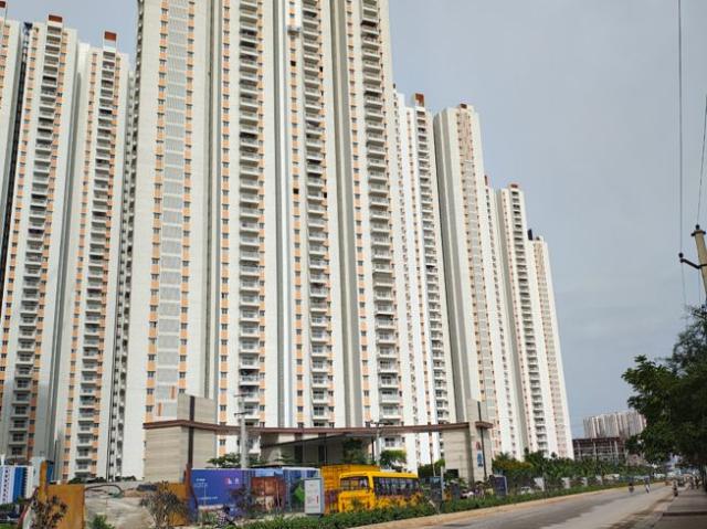 Flat for sale in Greater Hyderabad Municipal Corporation West Zone, Hyderabad