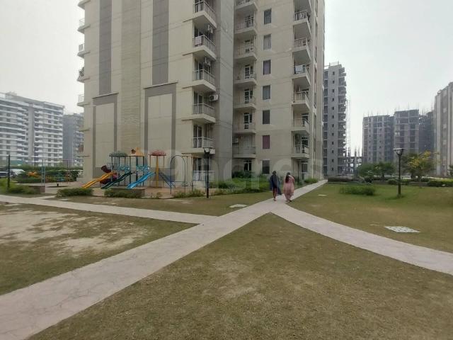 Flat for sale in Kara, Sahibzada Ajit Singh Nagar