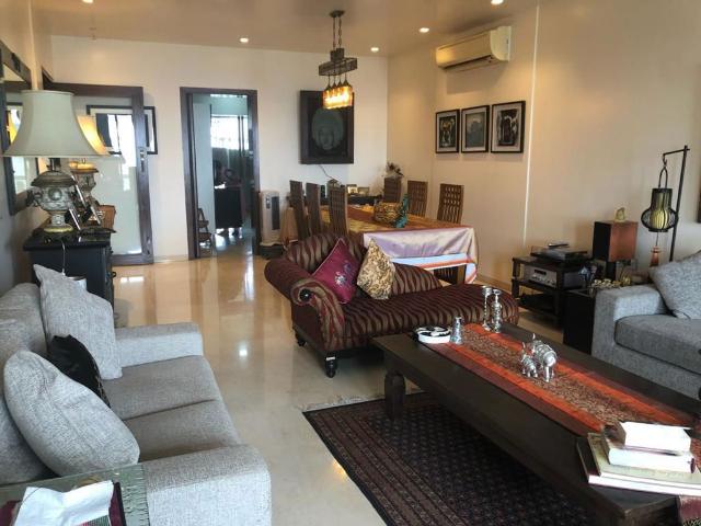 Flat for sale in Oshiwara, Mumbai