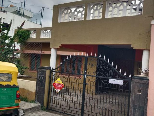 House for sale in Bangalore East, Cox Town - Bangalore
