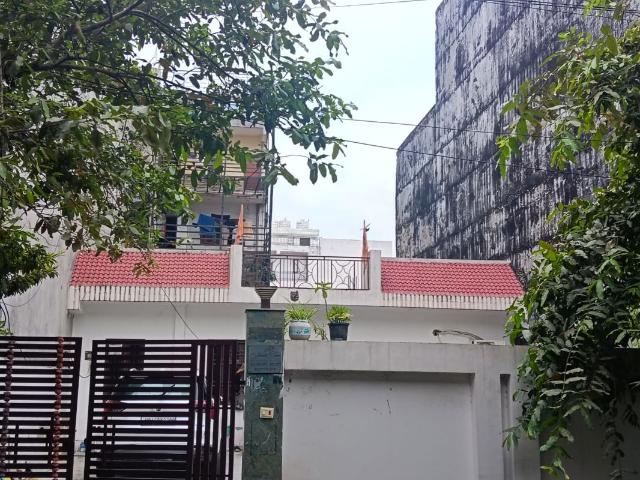 Villa for sale in Sector 19, Noida