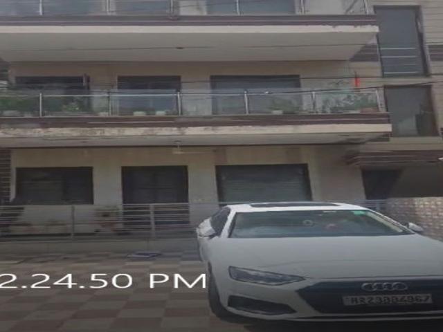 Flat for sale in Sector 11, Faridabad