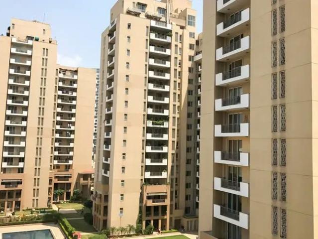 Flat for sale in DLF 5, Gurugram