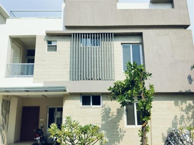 Villa for sale in Sai Baba Nagar Colony, Kismatpur