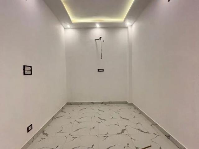 House for sale in West Delhi, Deri