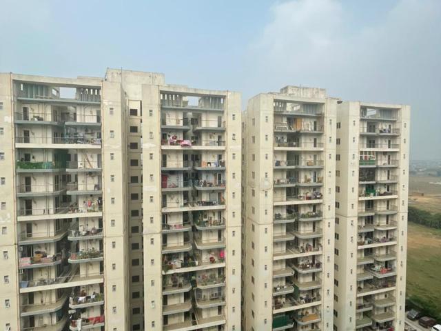 Flat for sale in Seekri, Faridabad