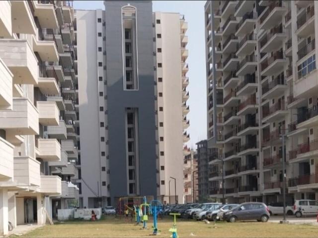 Flat for sale in Hariana