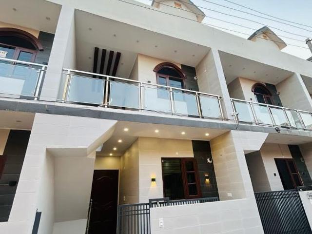 House for sale in Jhandpur, Sahibzada Ajit Singh Nagar