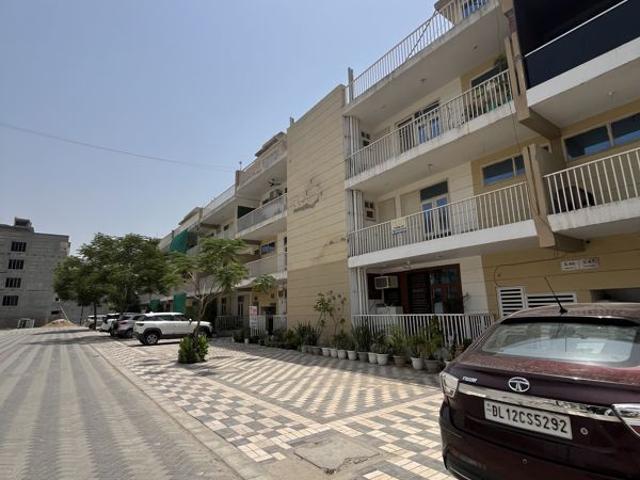 Flat for sale in Old Faridabad, Faridabad