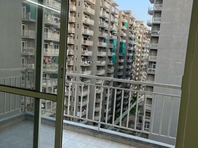 Flat for sale in Hariana