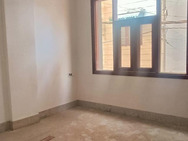 Property for sale in North Delhi, Deri
