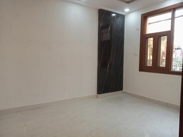 Property for sale in South West Delhi, Deri