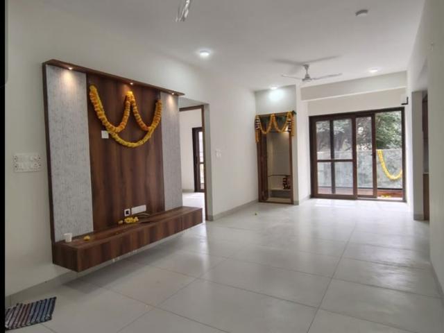 Flat for sale in Piramal Vaikunth, Thane