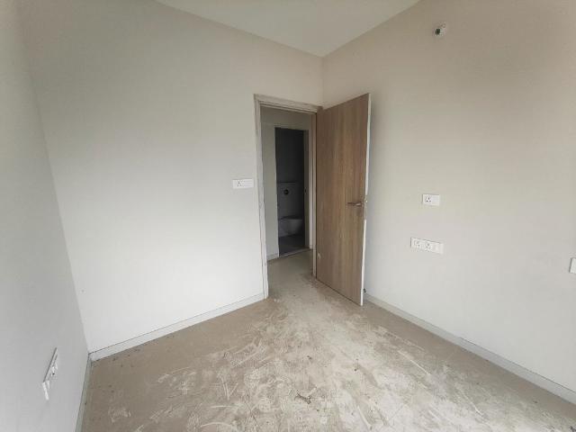 Flat for sale in Khar, Mumbai