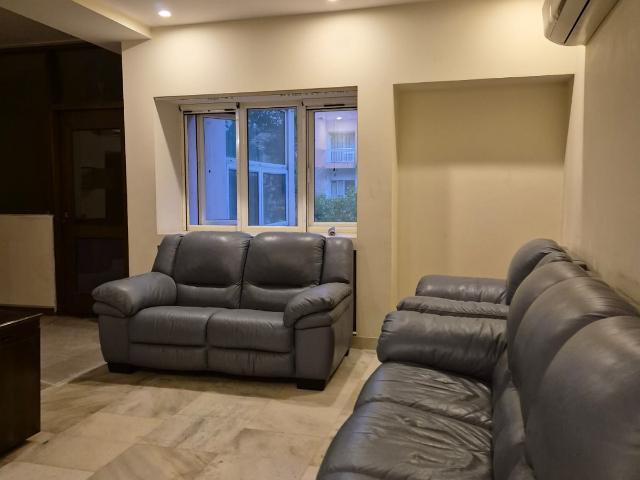 Flat for sale in Vasant Kunj, Delhi