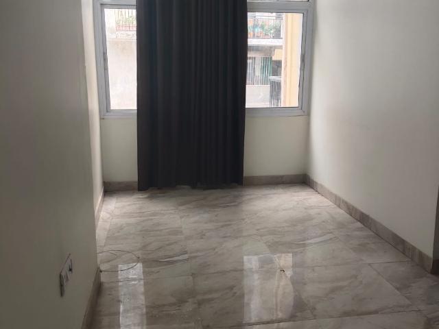 Flat for sale in Vasant Kunj, Delhi