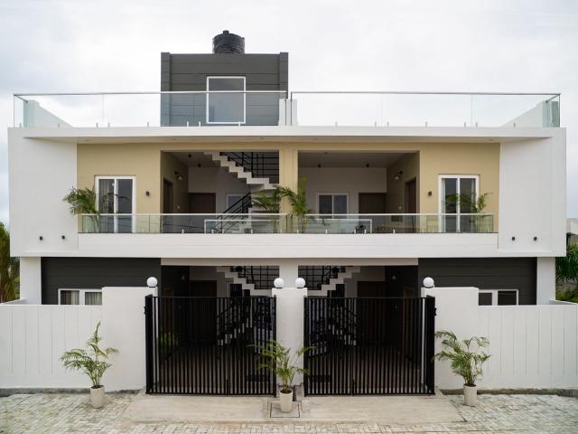 Villa for sale in Mohanlalganj, Arunachal Pradesh