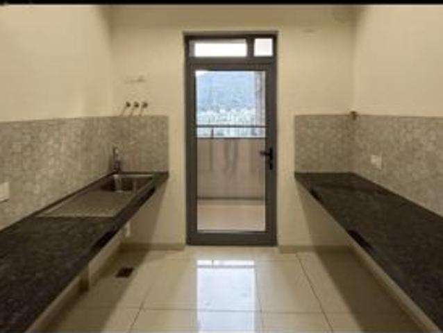 Flat for sale in Mulund Colony, Mumbai Suburban District
