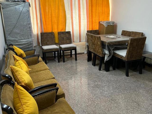Flat for sale in Khar, Mumbai