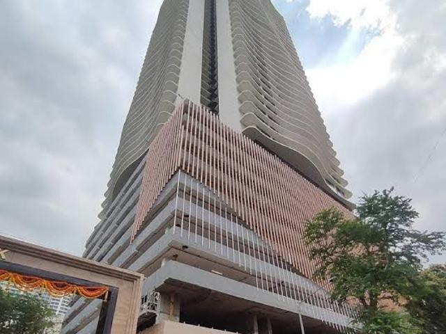 Flat for sale in Oshiwara, Mumbai Suburban District