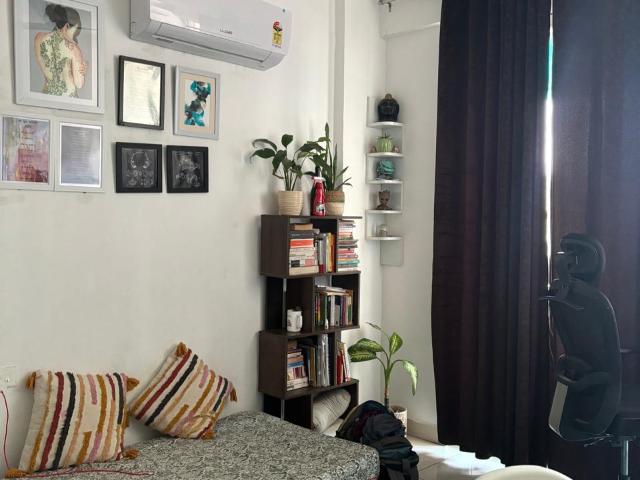 Flat for sale in Isapur, Sahibzada Ajit Singh Nagar