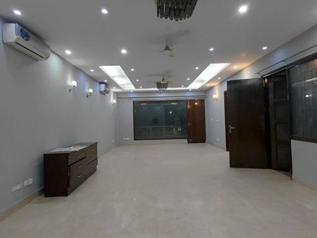 House for sale in Sector 16A, Faridabad