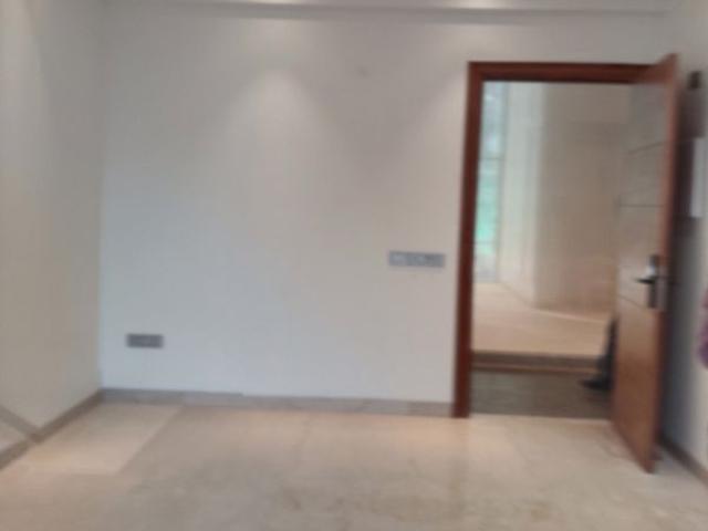 Flat for sale in Ghaziabad