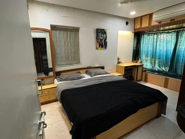 Flat for sale in Oshiwara, Mumbai