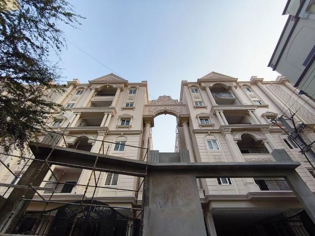 Flat for sale in Nampally, Haidarabad