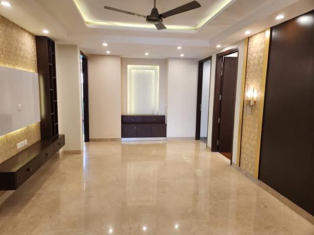 Flat for sale in New Delhi, Delhi