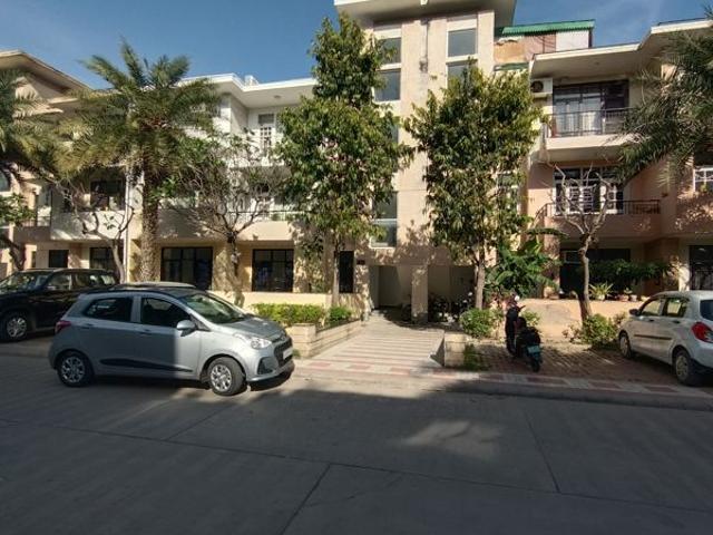Flat for sale in Firozpur, Sahibzada Ajit Singh Nagar