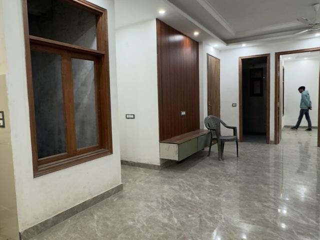 Flat for sale in South Delhi, Deri