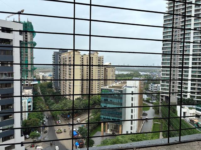 Flat for sale in Oshiwara, Mumbai
