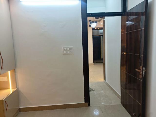 Flat for sale in Vaishali, Ghaziabad