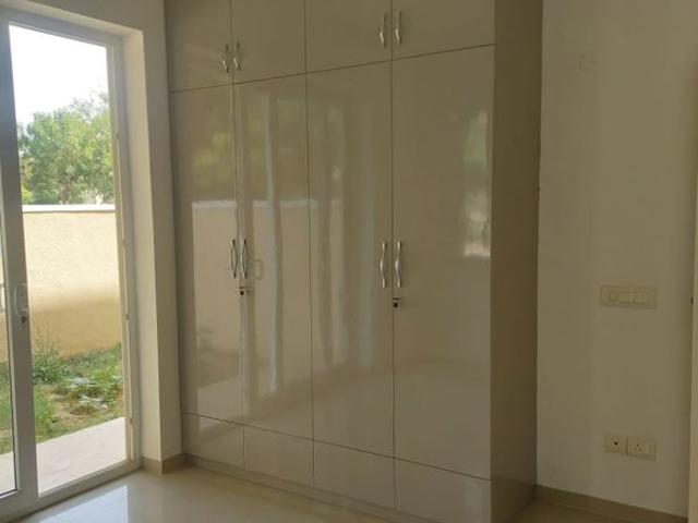 Flat for sale in Hariana