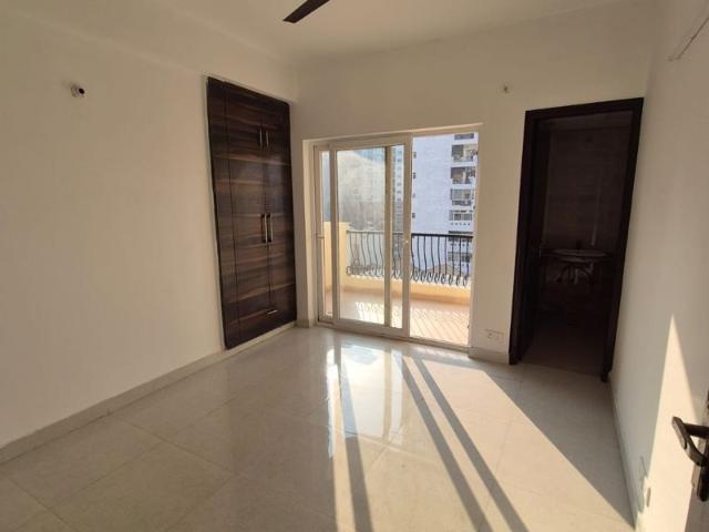 Flat for sale in IITL NIMBUS THE HYDE PARK, Noida