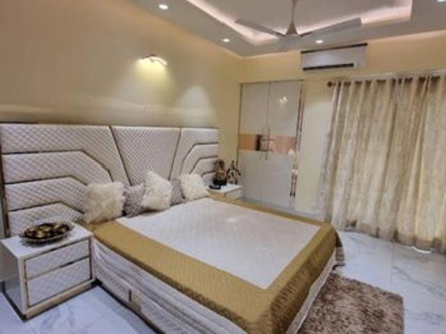 Flat for sale in South Delhi, Deri