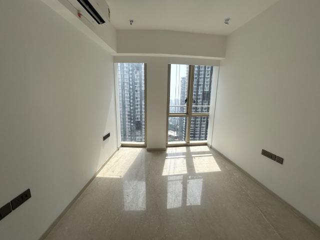 Flat for sale in Lower Parel, Mumbai City District