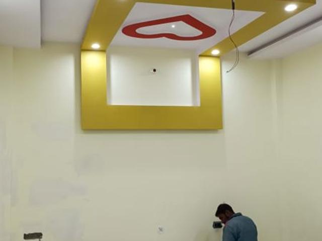 House for sale in बड़ा भरवांरा, Lucknow