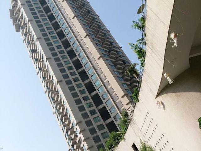 Flat for sale in Jogeshwari West, Mumbai
