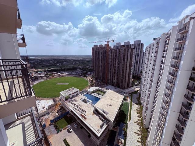 Flat for sale in Greater Noida - Delhi, Arunachal Pradesh